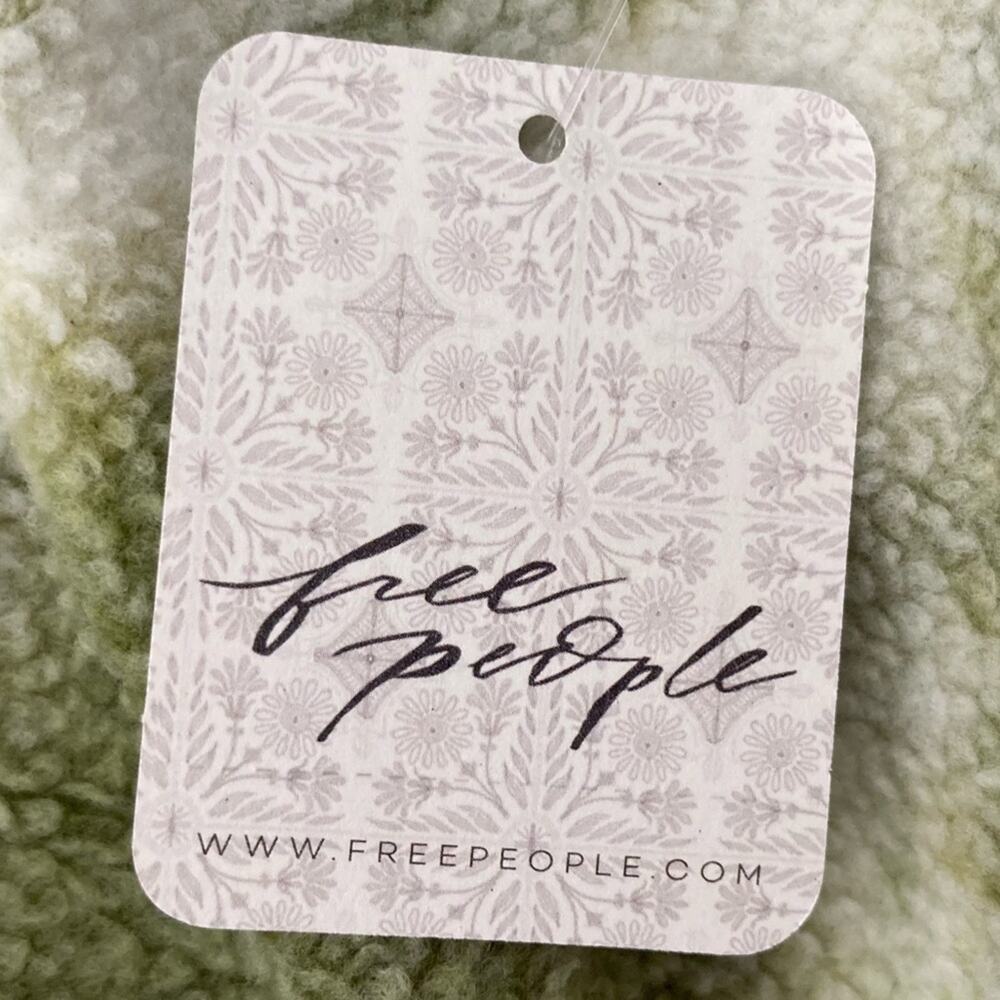 Free People Kelly Washed Tie Dye Set Sweatshirt Shorts Army Green Women's XS NWT - Picture 12 of 14